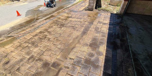 paver cleaning and cleaning in perth picd